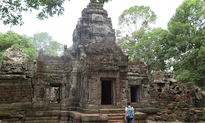 Una servidora internándose en las profundidades de Ta Som